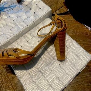 Brown high heel Shoe